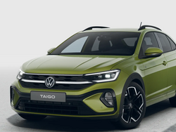 olívazöld VW Taigo